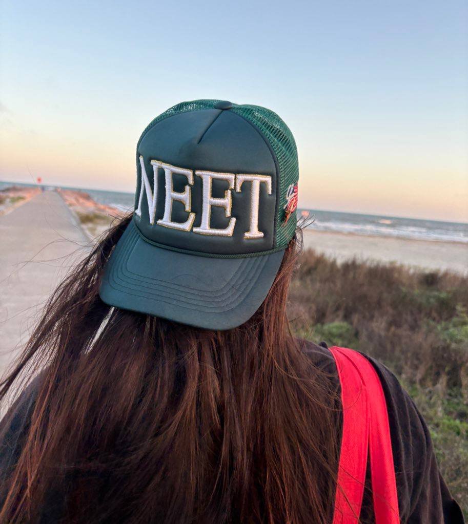 ctrlvolk's tweet photo. memecoins die in an hour. movements don't.

XMR, HYPE, BTC, NEET

hold something real and free yourself from the chart

neet world order https://t.co/wuSfX5U5Fi