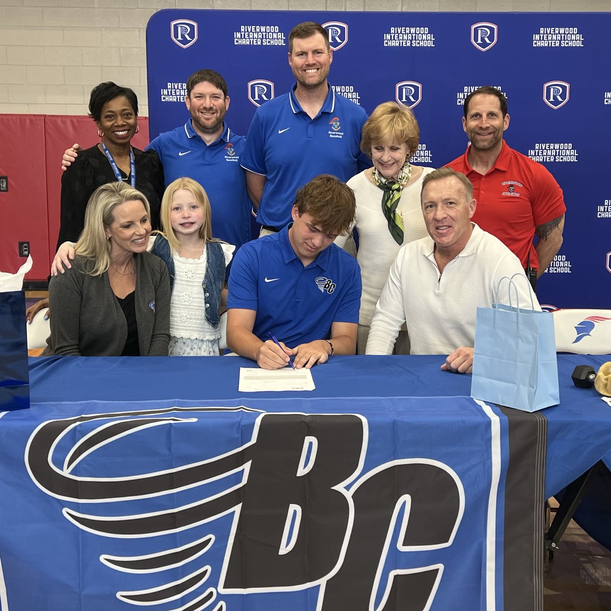 Riverwood Athletics tweet media