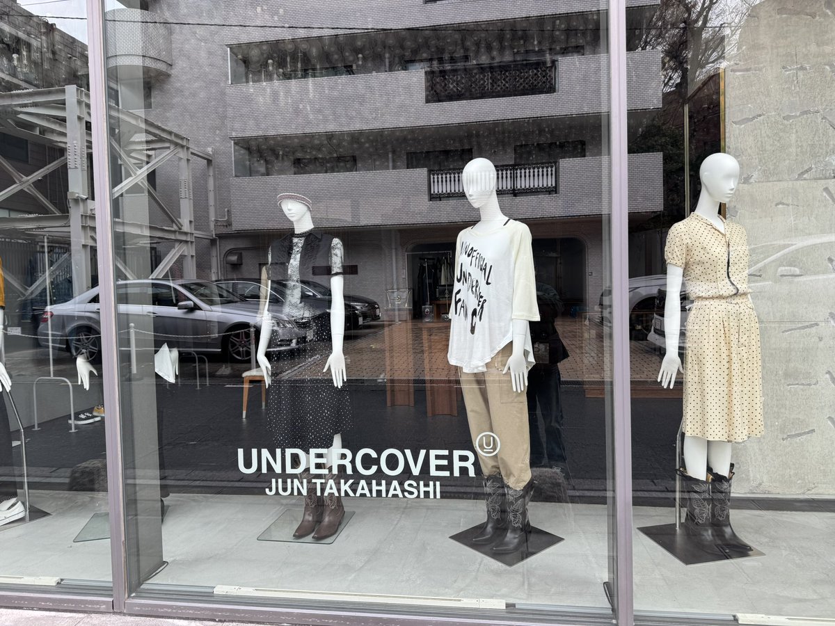 hilite_17's tweet photo. #undercover https://t.co/lxgnYl4I7o