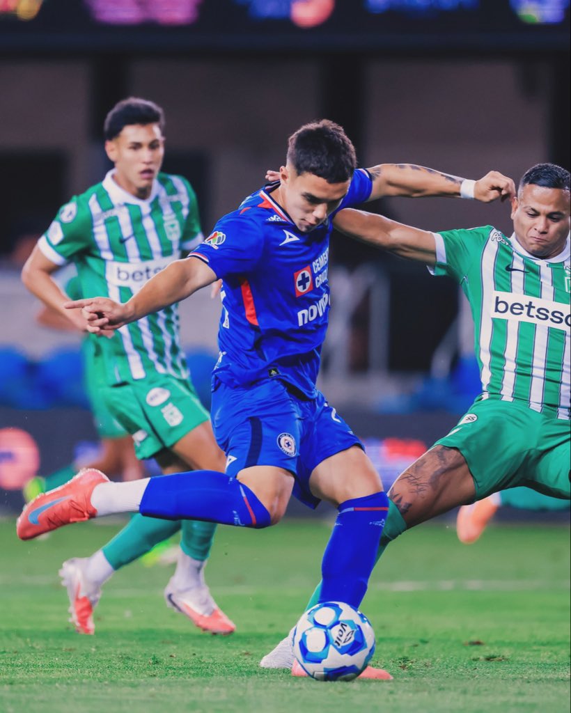 HistoriaAzul tweet media