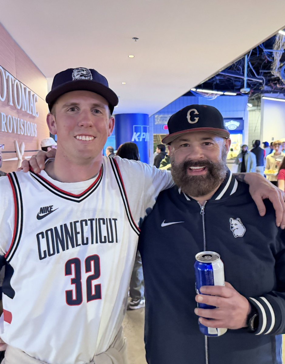 Greg Karel tweet media