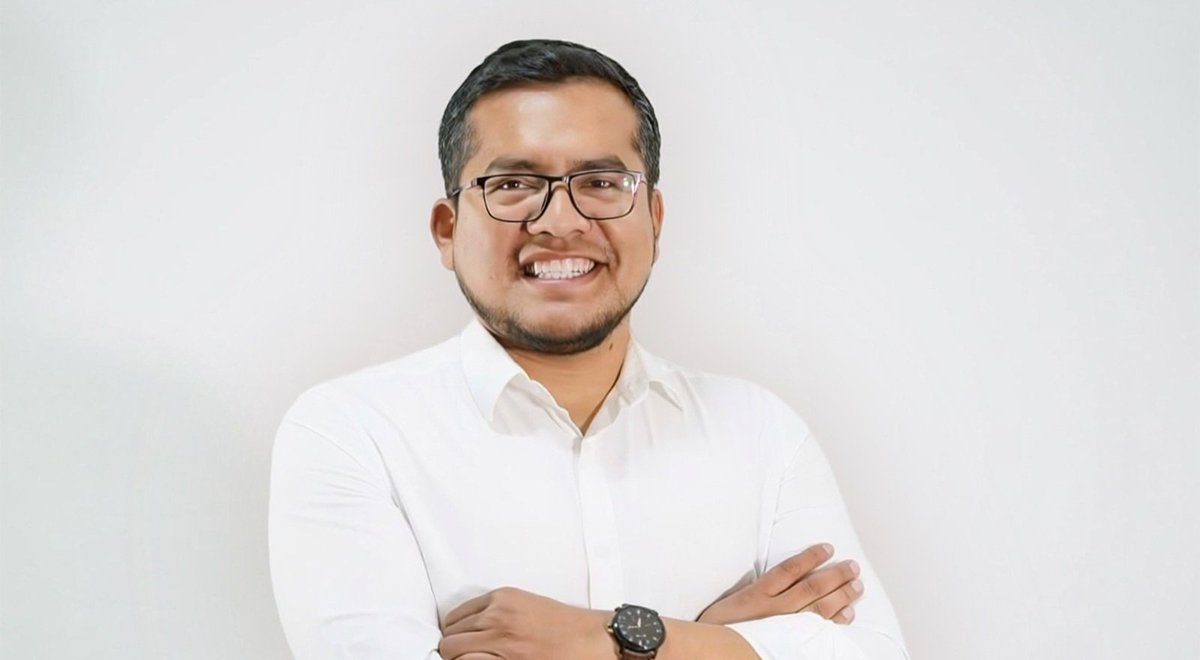 Diego Morales fue designado presidente ejecutivo de Centrosur.
#NoticiasCuenca  #Centrosur  #DiegoMorales  #MundoCuenca  #Cuenca  <a href="/centrosurec/">Centrosur</a>
Más información en el siguiente enlace 👇🏼
facebook.com/share/p/18jztQ…