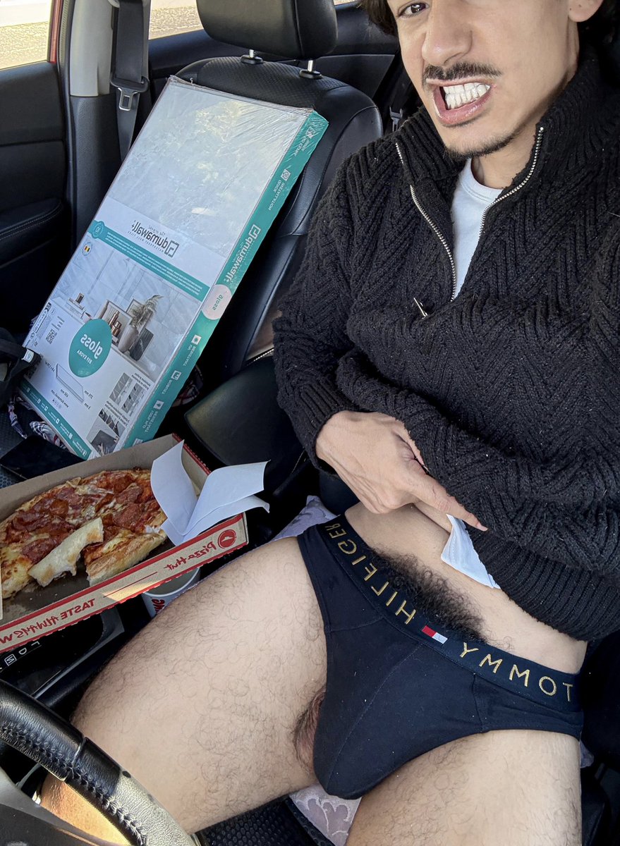 brownboyfitt's tweet photo. Need to clean my car mess 😫 https://t.co/I6kzuV9tmE