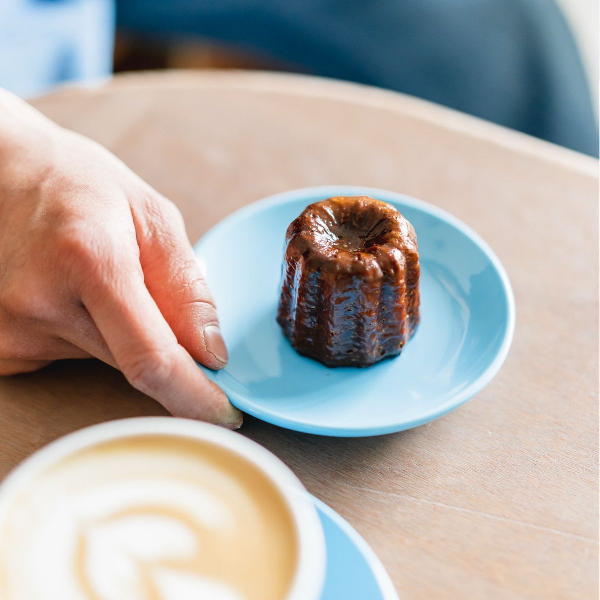 LIGHT UP COFFEE tweet media