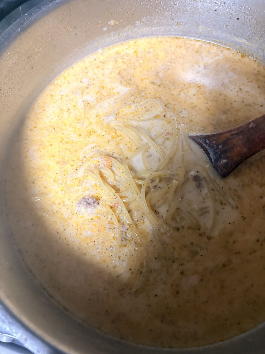 mica ⊙⊝⊜🏒 tweet media