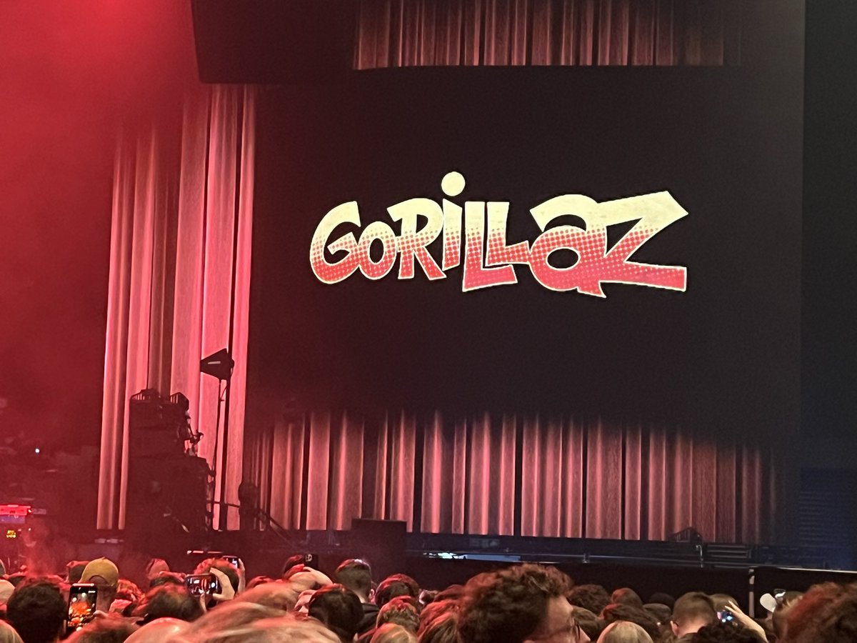 Moonmanunit42's tweet photo. Gorillaz: The Mountain Tour - Cardiff

What an incredible experience! https://t.co/i7PRGBzOiX