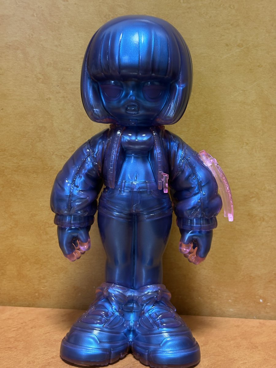 matatabeat's tweet image. MOVE MERCURIAL BLUE届いちゃ！
色合いがクリアのようなメタリックのようなでしゅごい
同じクリア素体の子とも印象違くてすごい良い #emdash