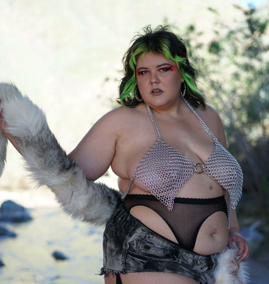 Robin LeFay tweet media