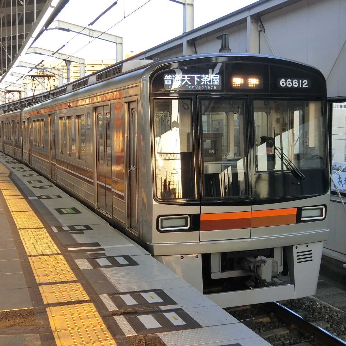 摂津山城 tweet media