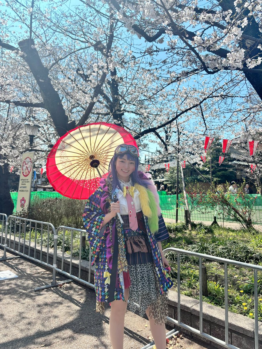 伊谷亜子🎸Ako Itani tweet media