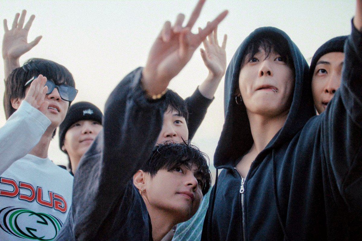 Eve_Starwarrior tweet media