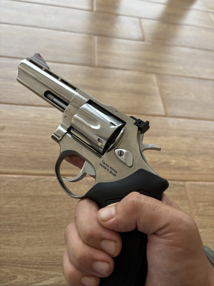 igorlichp tweet media