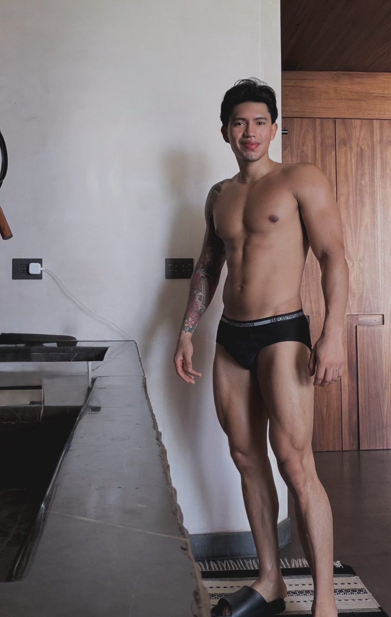 ɪᴍᴀɴᴏʟ ꜰɪᴛ tweet media