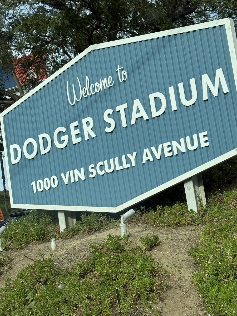 ARMS can tweet media