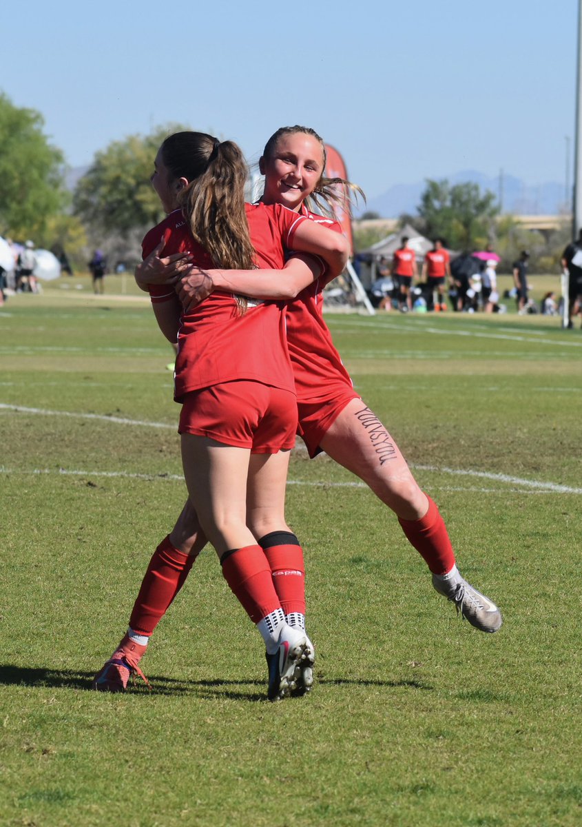 So proud of us! Hard fought 2-1 W to start this Phoenix weekend off. Love this team! <a href="/ISCgirls/">ISCgirls</a> <a href="/ImYouthSoccer/">ECNL/GA/Recruiting/College Soccer</a> <a href="/ECNLgirls/">ECNL Girls</a> <a href="/ImCollegeSoccer/">College Soccer Truth ™</a> <a href="/PrepSoccer/">Prep Soccer ⚽️</a> <a href="/TheSoccerWire/">SoccerWire</a>