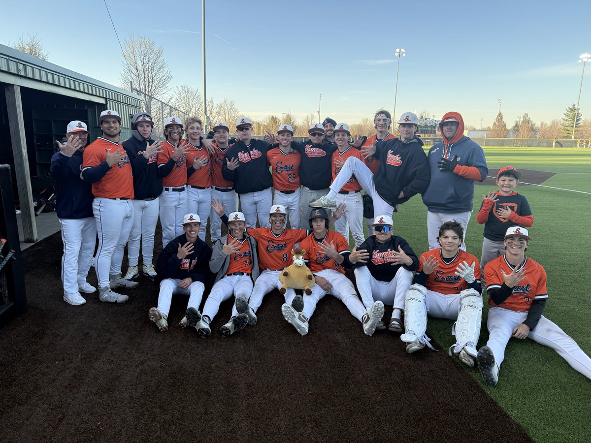 Hawks Baseball tweet media