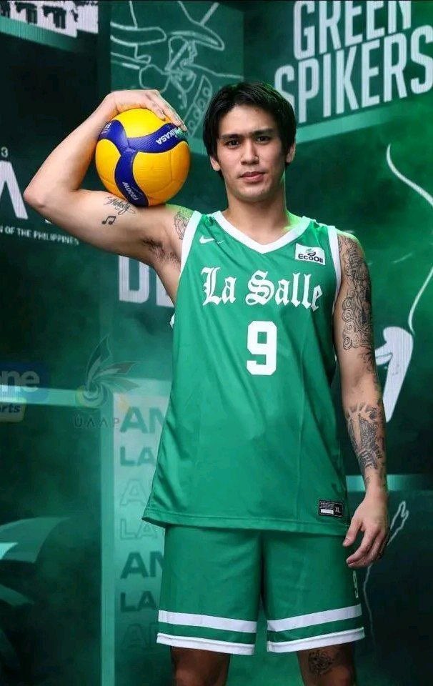 joy to the world tweet media