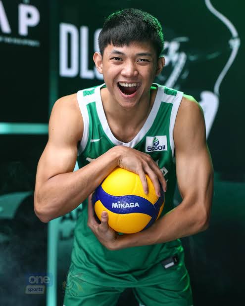 joy to the world tweet media