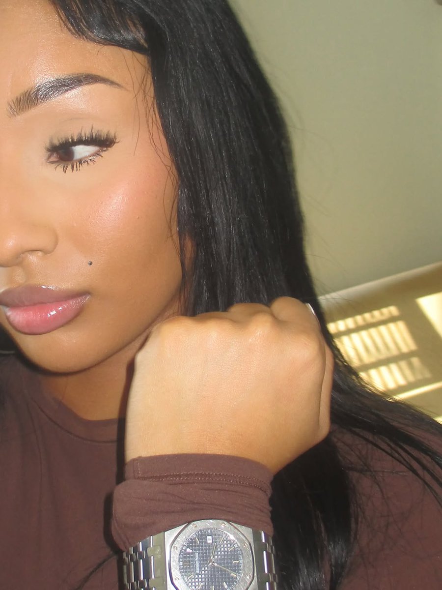 𝐃𝐨𝐮𝐛𝐥𝐞 𝐑. tweet media