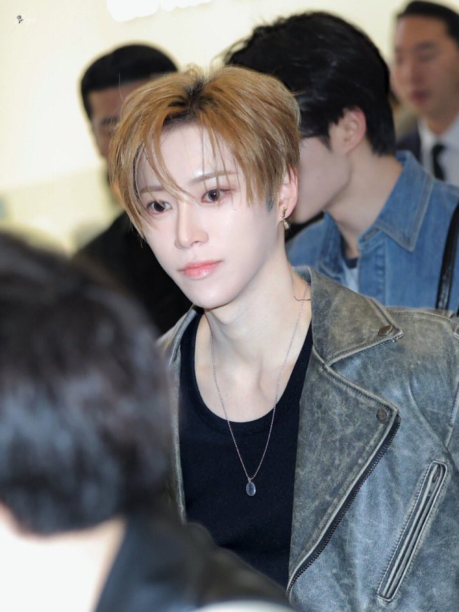 𝒌𝒊𝒕𝒕𝒚 🐈‍⬛🐾REST 🤏🏻 tweet media