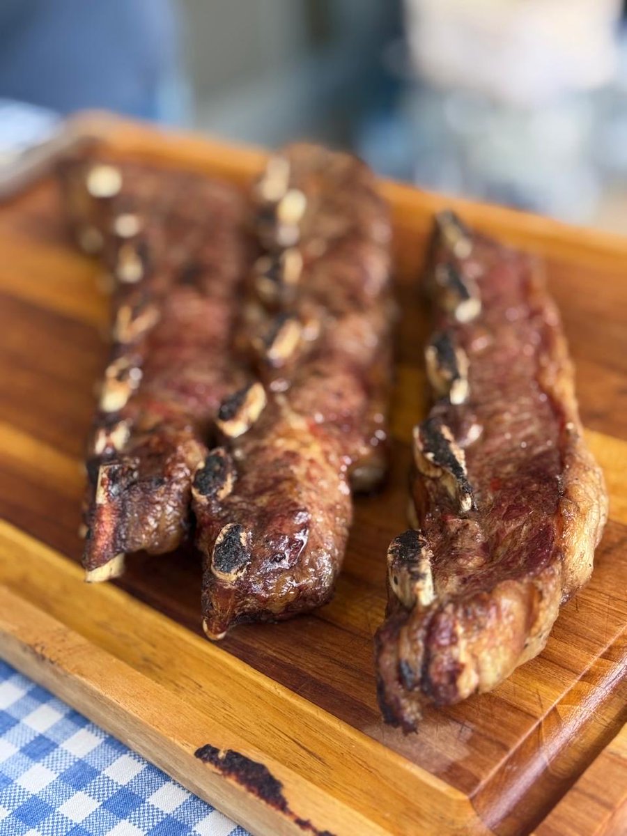 comerconlamano's tweet photo. Asado banderita para hacer bandera , y para chuparse los dedos https://t.co/CAfkTAiNdp