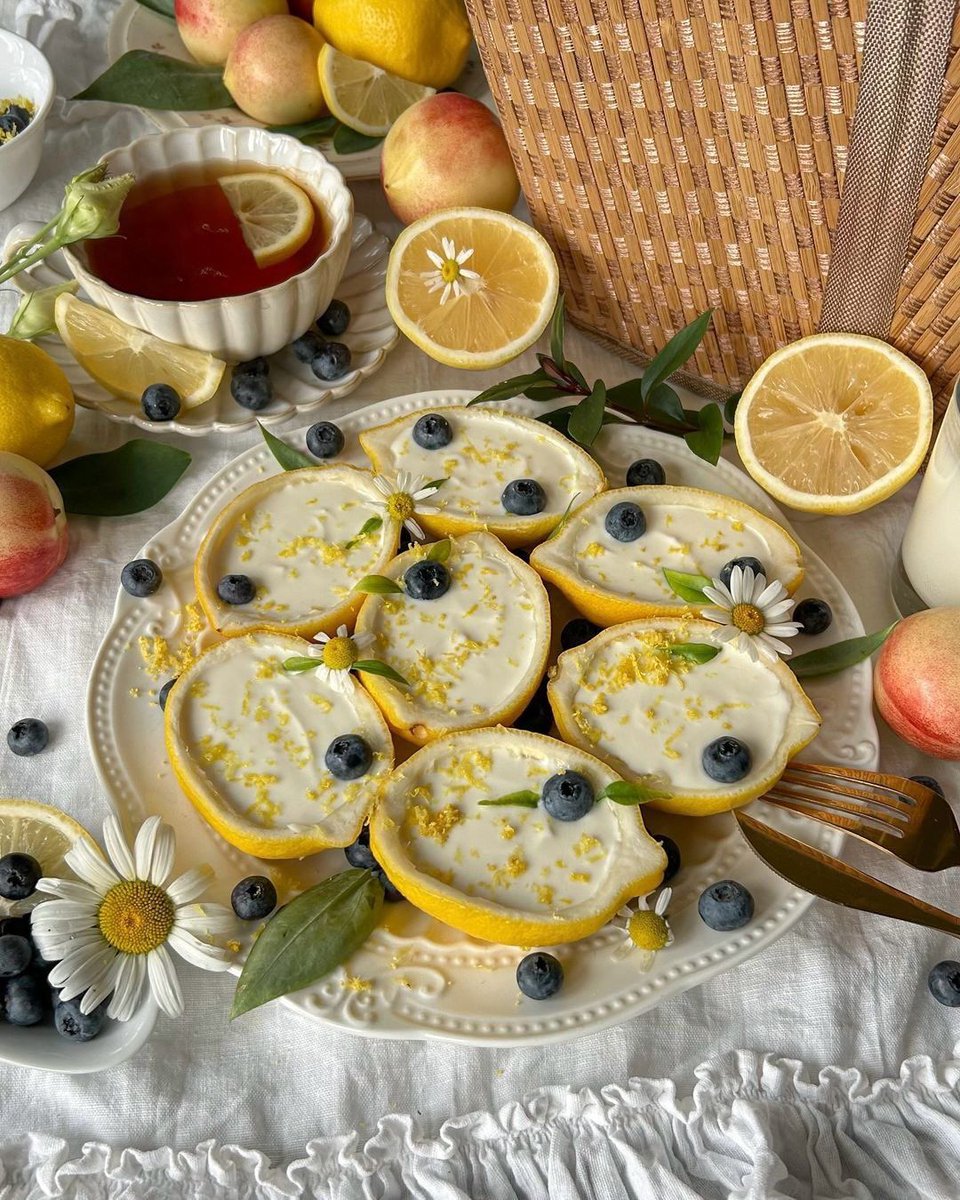 food aesthetic tweet media