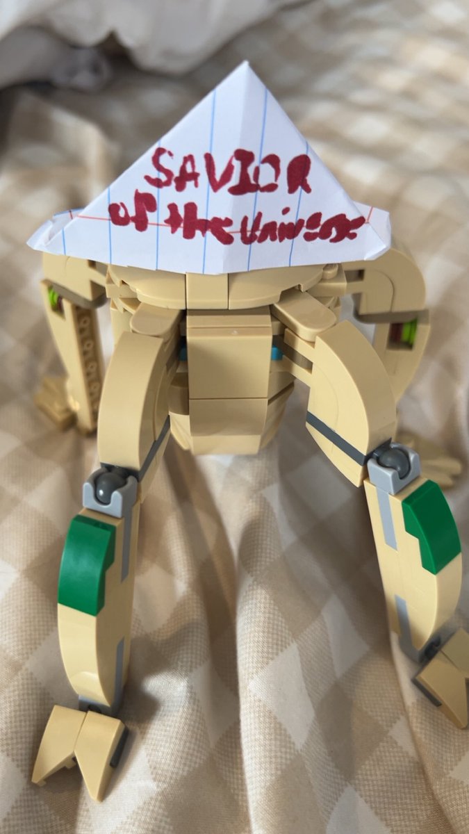 Admantum tweet media