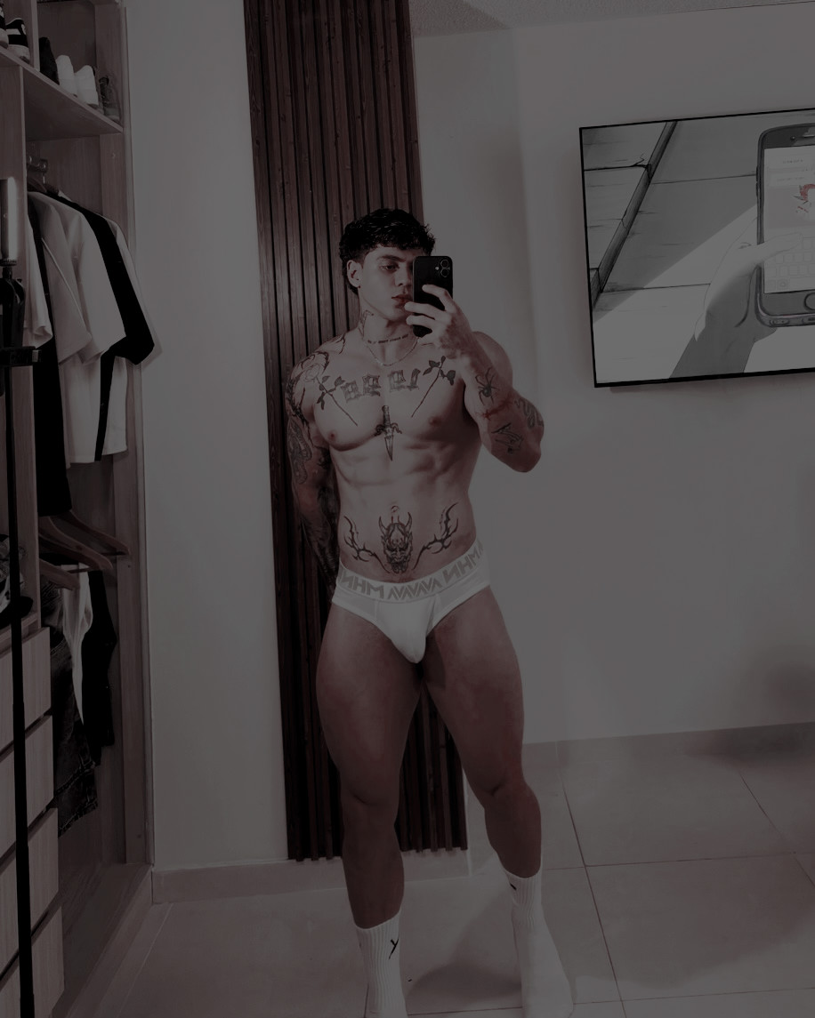 ᅠᅠ𝖆𝐫͟𝐞͟𝐬 tweet media