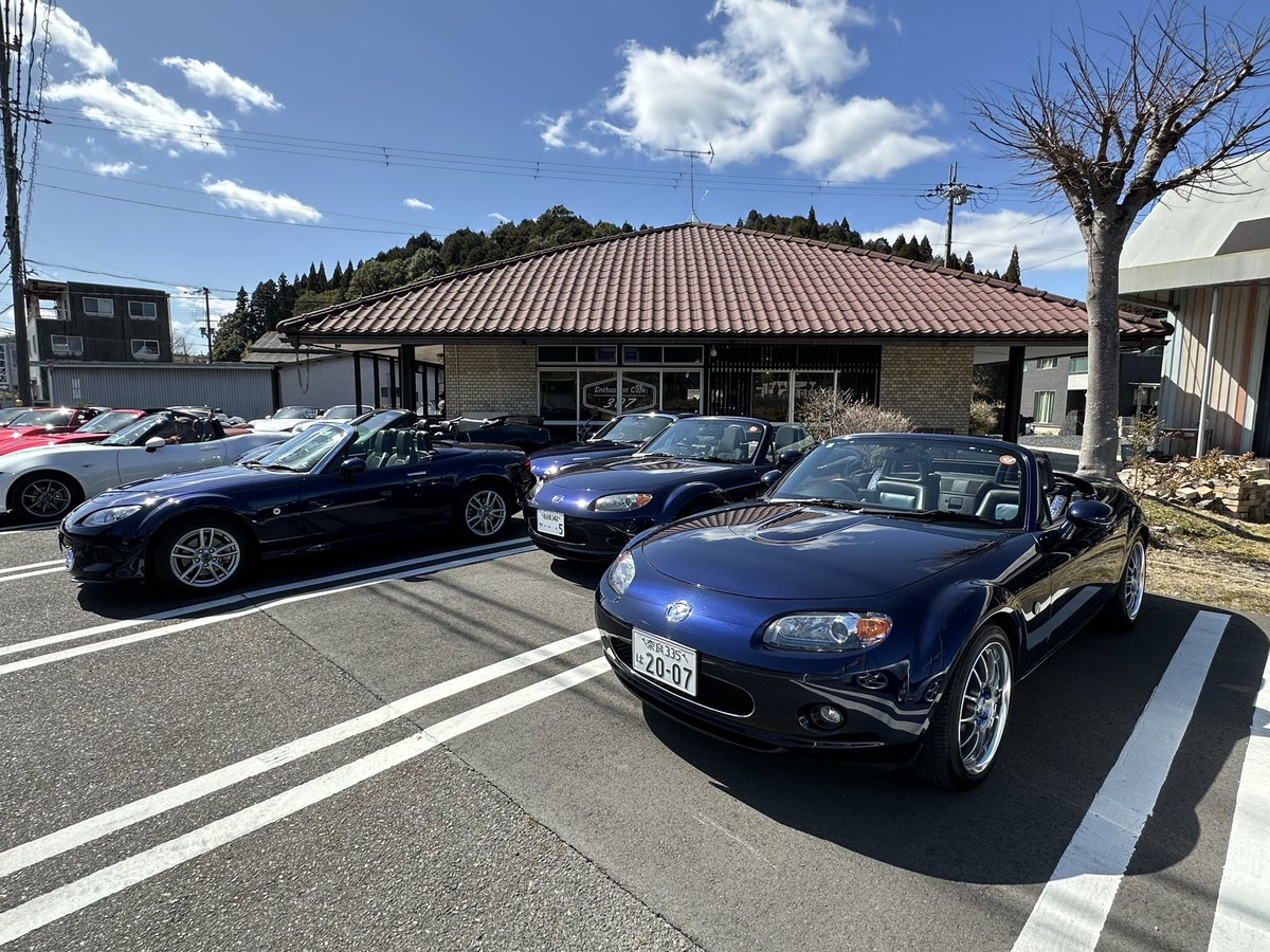 スローハンド tweet media