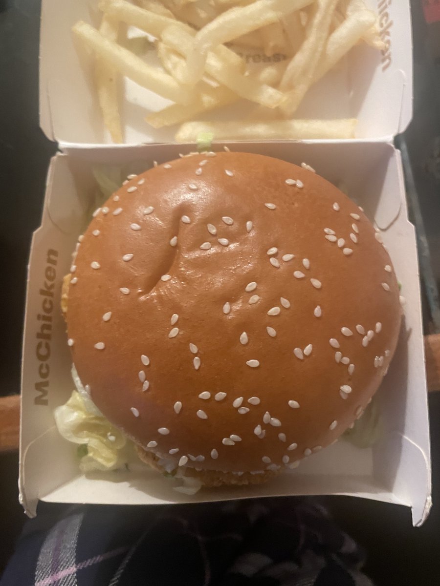 my beautiful dark twisted emily 🇵🇸 tweet media