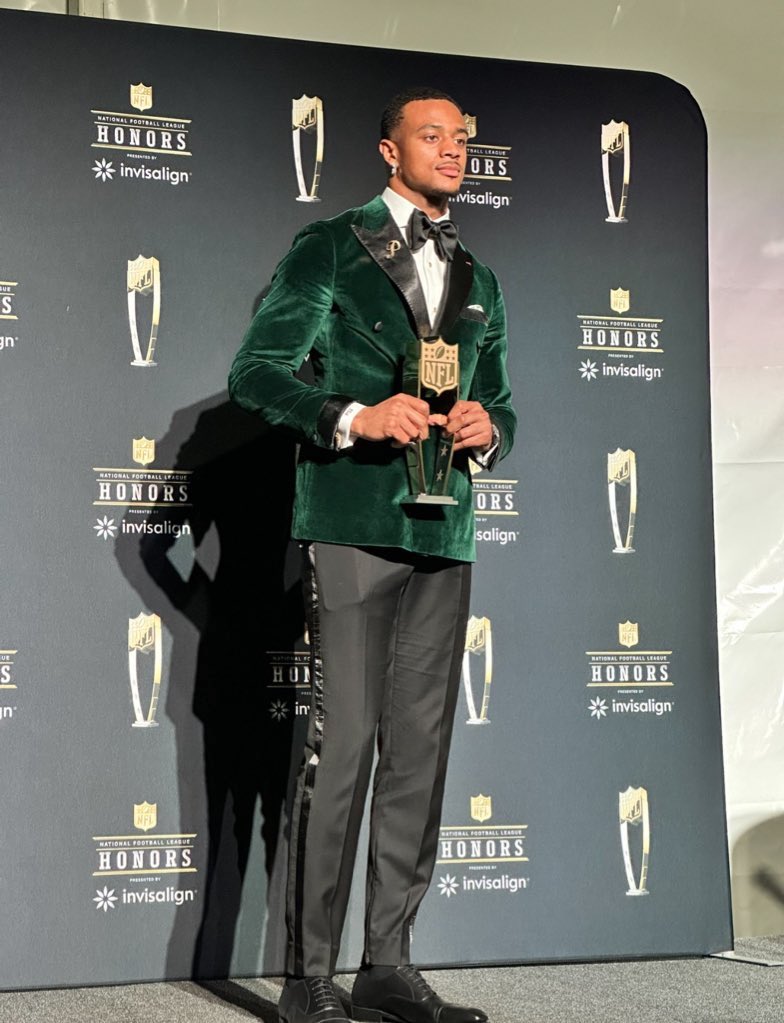 Zack🦈 tweet media