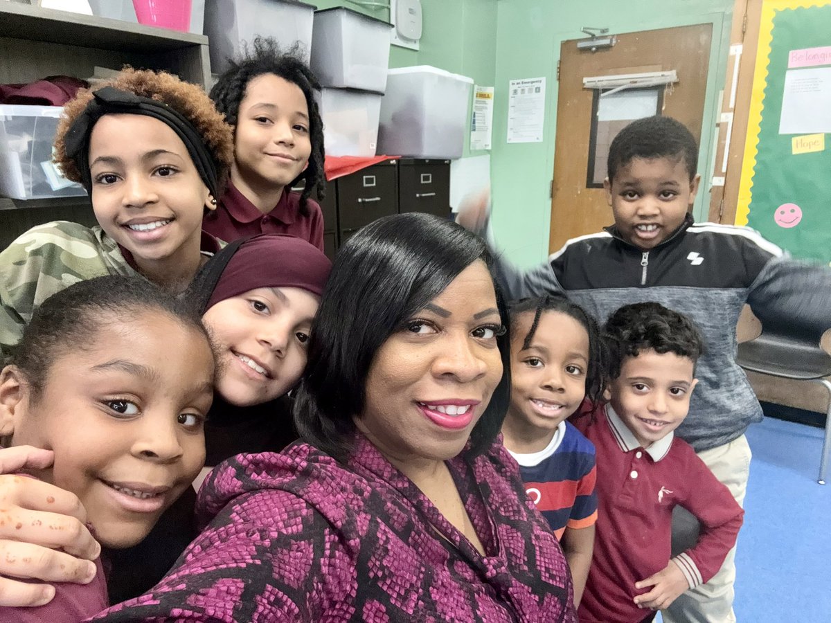 Shenean Lindsay tweet media