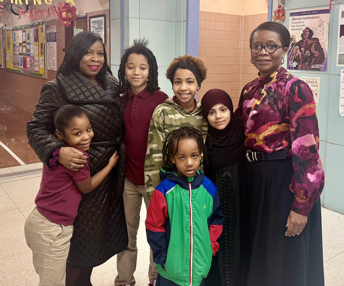 Shenean Lindsay tweet media