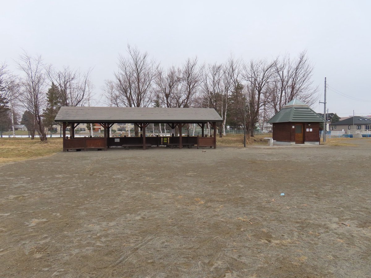 あいど tweet media