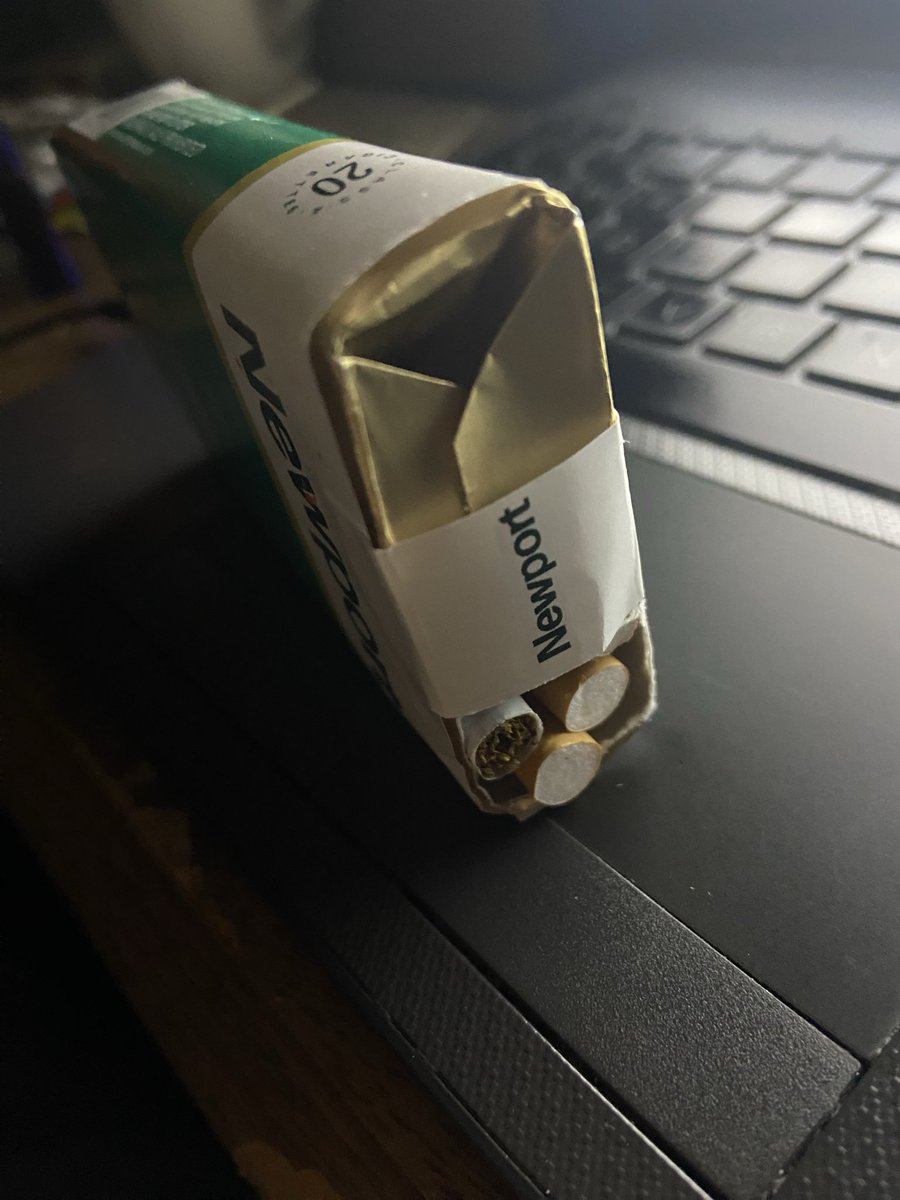 Јамеѕ 🍉 tweet media