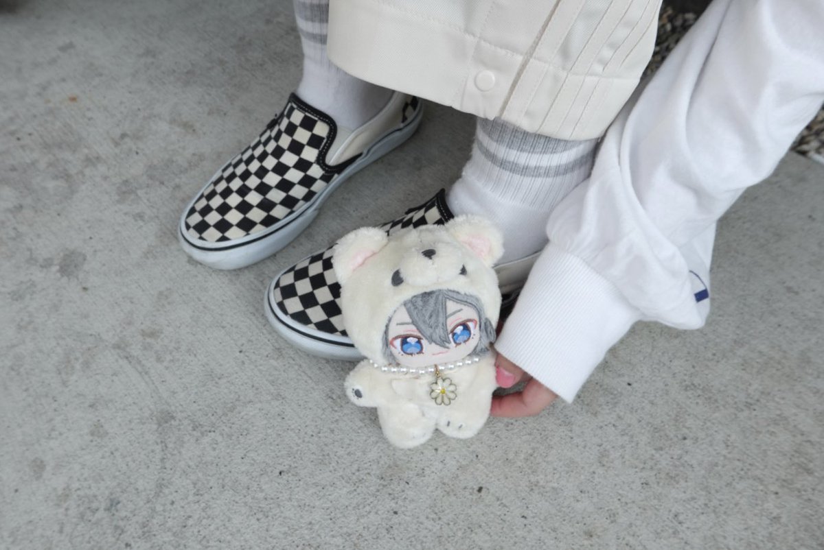 こよい tweet media