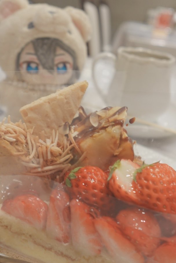 こよい tweet media