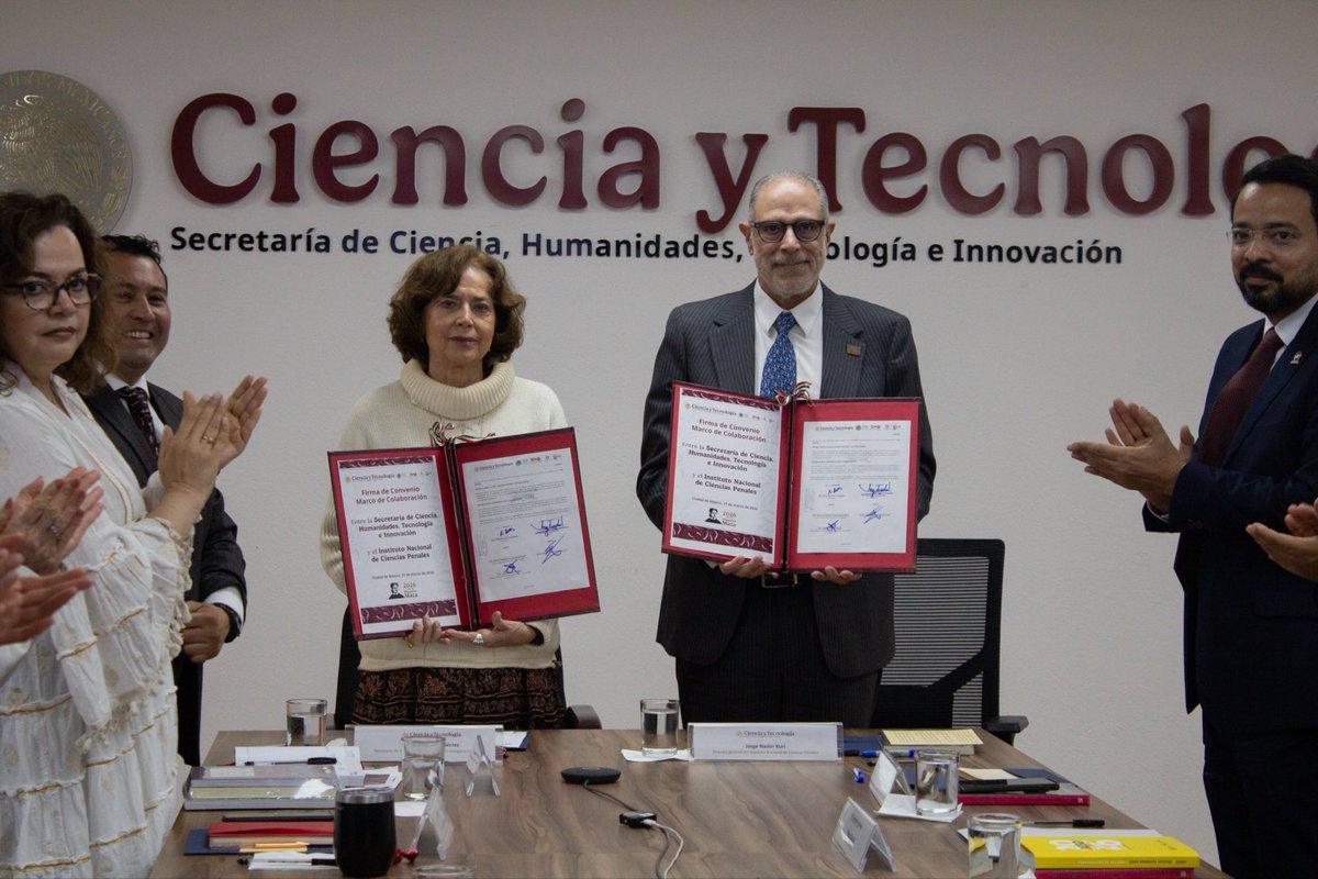 INACIPE's tweet photo. En el marco de los 50 años del INACIPE, hoy se suscribió un Convenio Marco con la SECIHTI, encabezado por la Dra. Rosaura Ruiz Gutiérrez y el Dr. Jorge Nader Kuri, para impulsar acciones académicas, científicas y tecnológicas en justicia penal, seguridad y política criminal. https://t.co/aa48AgyrEW