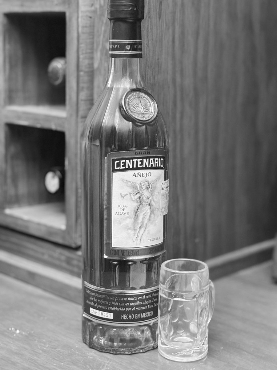 Ya es tiempo…

Calentando motores para el livestream de <a href="/PoliticaNACOnal/">Política NACOnal</a> 

Con el camarada <a href="/Oscar_Chavira/">Oscar Chavira</a> 

Por acá 
👇🏻

youtube.com/@politicanacon…