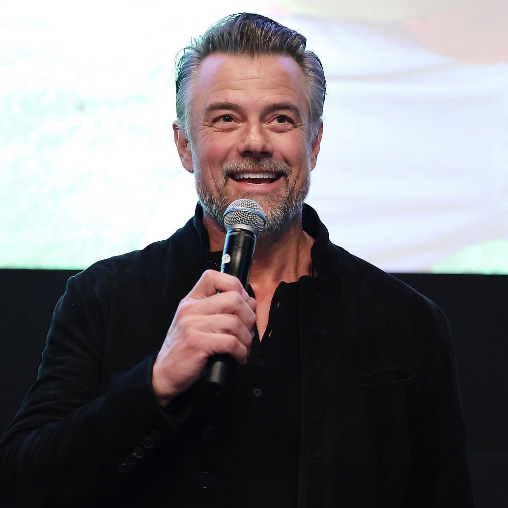 Danielle Gill tweet media