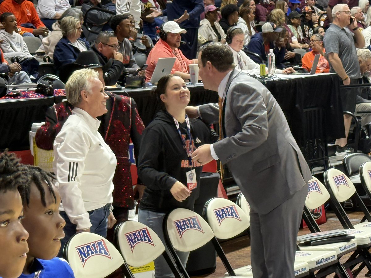 Chris Wright tweet media