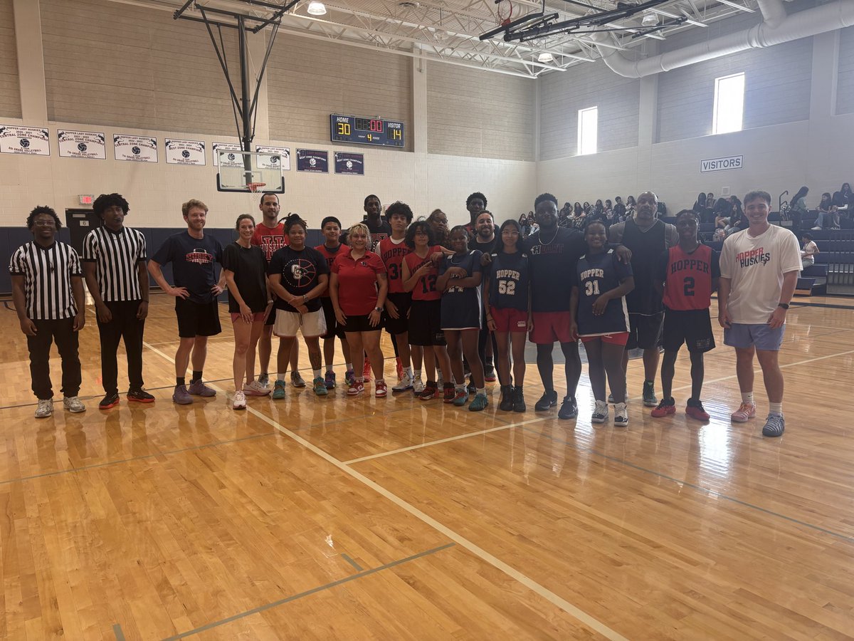 Tee Rogers tweet media