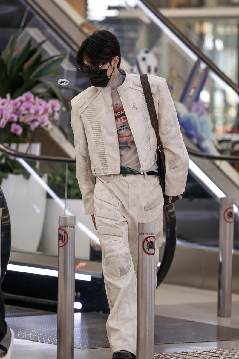 WONG ♥︎ HENDERY tweet media