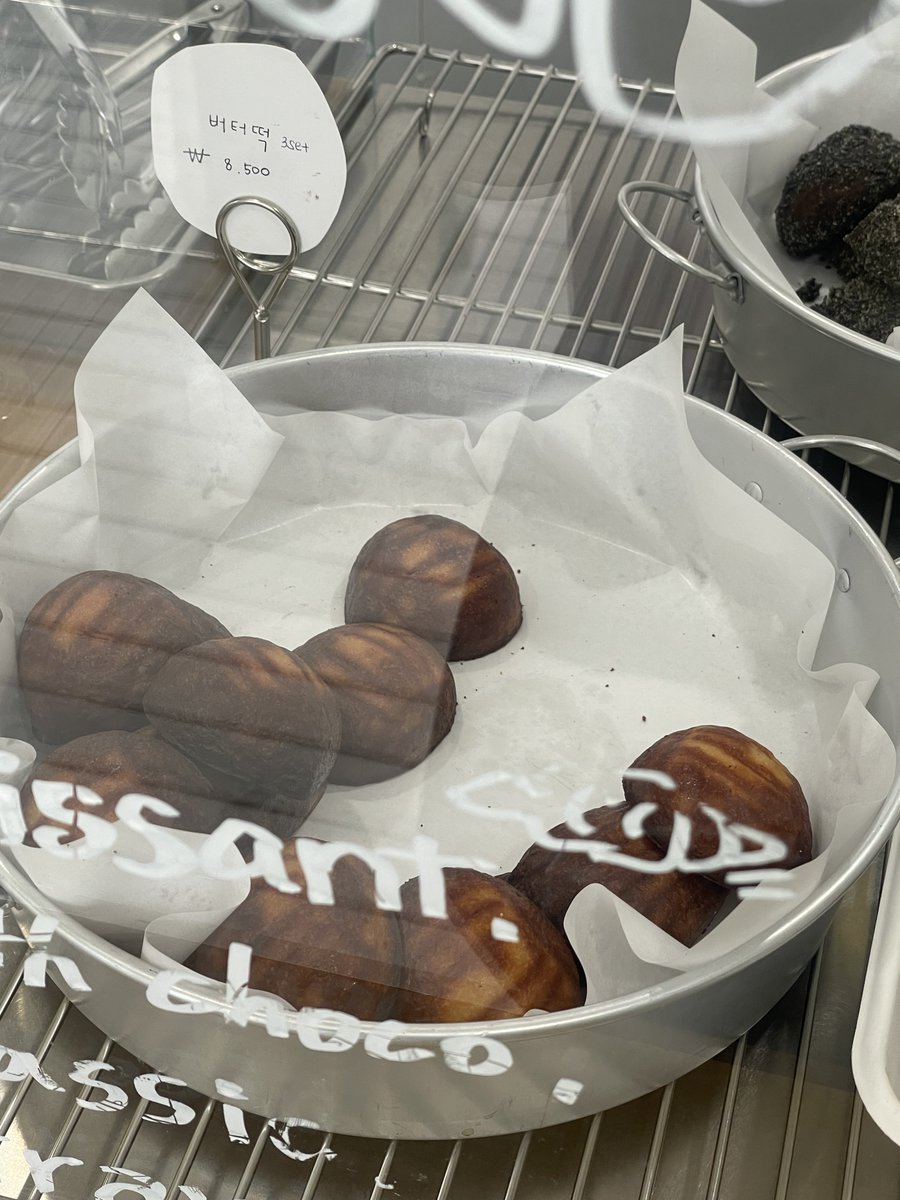 🐱💔 tweet media