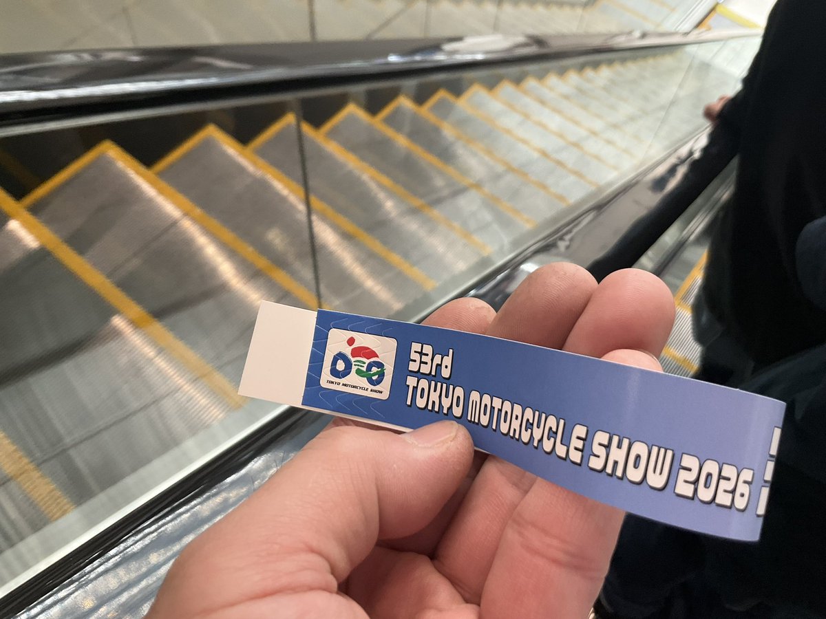 wingzero7676's tweet photo. 今年も来ました！#東京モーターサイクルショー ‼️やはり激混みで萎え萎え（笑）何かワクワクする出会いはあるか⁉️ https://t.co/D4SSG7y1hq