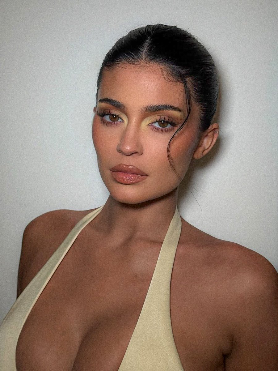 goddessky__'s tweet image. the #face