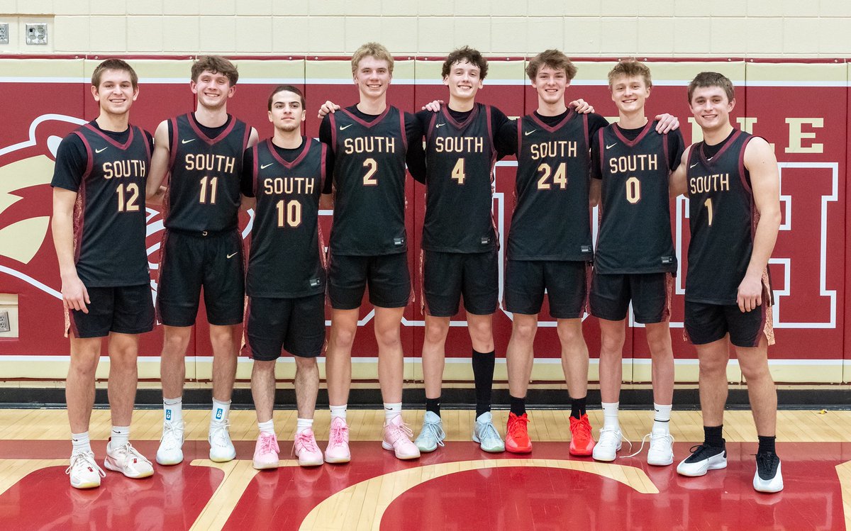 LSCougarHoops's tweet photo. Thank you, seniors, for your commitment, your leadership, and the memories you gave this program. Once a Cougar, always a Cougar. https://t.co/V5BxV2iJpn