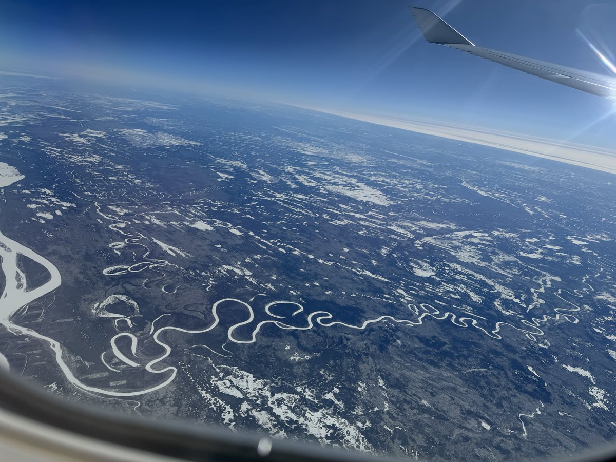 FugaciousOne's tweet photo. …And we enter our frozen cold beautiful Canada
Iceland sea, Nunavut 
#Memories #ReachingHome
#FlightBack https://t.co/FVB36p0lFt