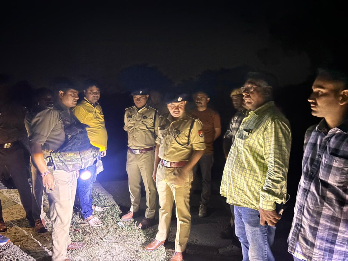 POLICE COMMISSIONERATE AGRA tweet media