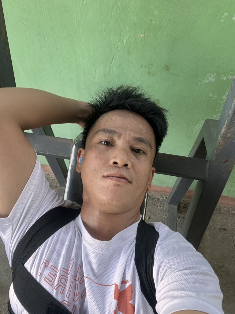JojoPemienta's tweet photo. Tara papawis tau … https://t.co/ytqCWqhI4F